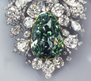 L'histoire rocambolesque du Diamant Vert de Dresde, l'une des gemmes les  plus précieuses au monde