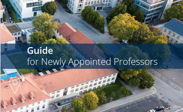 Campus-Gebäude aus der Vogelperspektive, Schriftzug 'Guide for Newly Appointed Professors'