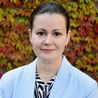 Portrait Prof. Yana Vaynzof 