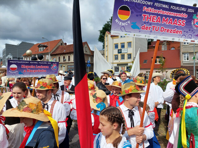 TU Dresden's Thea Maass Folklore Dance Ensemble was a guest at the International Polish “Oblicza Tradycji” Festival in Zielona Góra